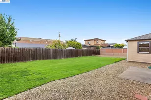 28122 10th St, Hayward, CA 94544 - Photo 36