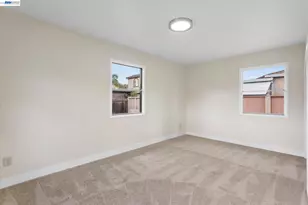 28122 10th St, Hayward, CA 94544 - Photo 32