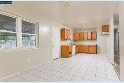 3937 Fargo Way, North Highlands, CA 95660 - Photo 4