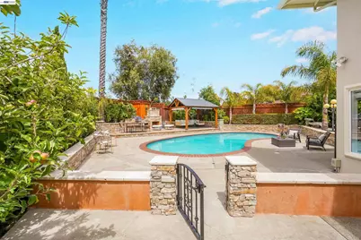27734 Fallen Leaf Ct, Hayward, CA 94542 - Photo 48