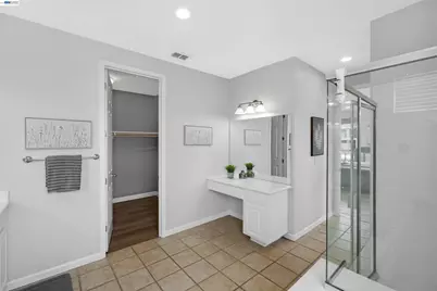 1574 Welford Cir, Hayward, CA 94544 - Photo 46