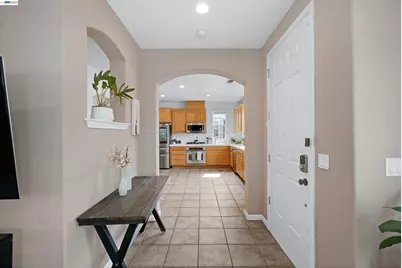 1574 Welford Cir, Hayward, CA 94544 - Photo 18