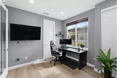1574 Welford Cir, Hayward, CA 94544 - Photo 34