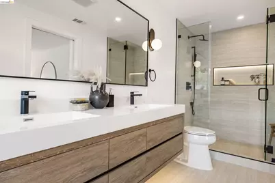 799 Santa Ray Ave, Oakland, CA 94610 - Photo 32