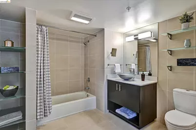 311 Oak St #Pent 9, Oakland, CA 94607 - Photo 30