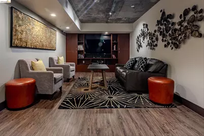 311 Oak St #Pent 9, Oakland, CA 94607 - Photo 50