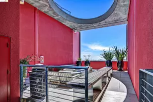 311 Oak St, Oakland, CA 94607 - Photo 36