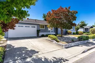 1750 Woodcrest Dr, Concord, CA 94521 - Photo 2