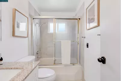 1750 Woodcrest Dr, Concord, CA 94521 - Photo 36