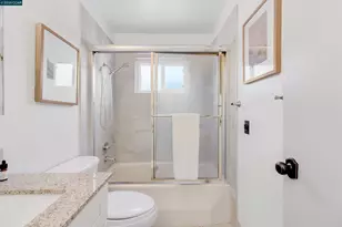 1750 Woodcrest Dr, Concord, CA 94521 - Photo 36
