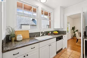 3244 Fernside Blvd, Alameda, CA 94501 - Photo 16