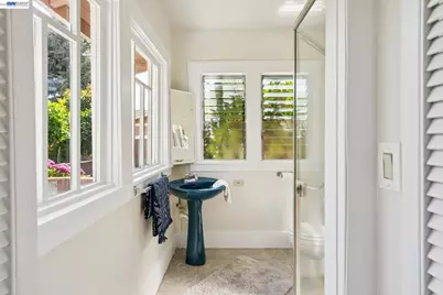 3244 Fernside Blvd, Alameda, CA 94501 - Photo 26