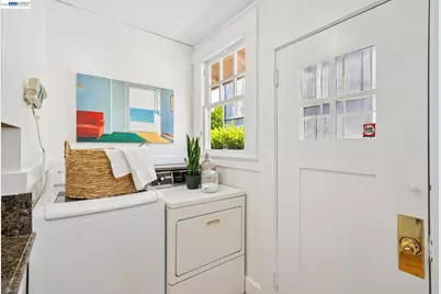 3244 Fernside Blvd, Alameda, CA 94501 - Photo 20
