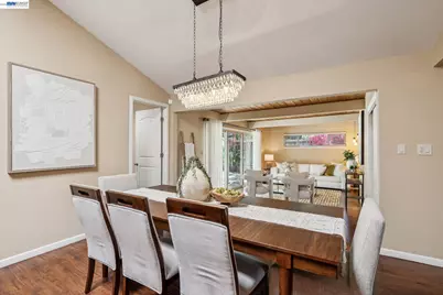 33166 Basswood Ave, Union City, CA 94587 - Photo 18