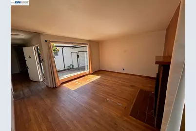 692 Borregas Ave, Sunnyvale, CA 94085 - Photo 4
