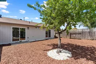 1207 Trenton Blvd, San Pablo, CA 94806 - Photo 38