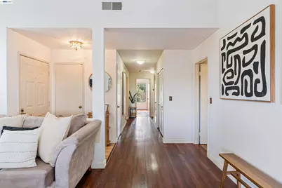 2742 East Ct, Richmond, CA 94806 - Photo 6