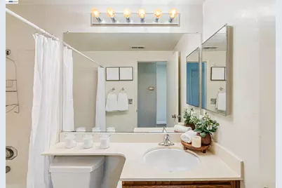 2742 East Ct, Richmond, CA 94806 - Photo 18