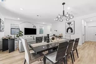 8949 Camino Colegio, Rohnert Park, CA 94928 - Photo 10