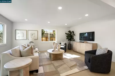 1543 Laverne Ct, Concord, CA 94521 - Photo 8