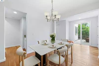 10 Echo Park Ct, Mountain House, CA 95391 - Photo 18