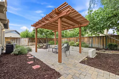 10 Echo Park Ct, Mountain House, CA 95391 - Photo 48