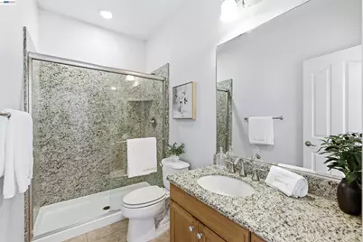 10 Echo Park Ct, Mountain House, CA 95391 - Photo 38