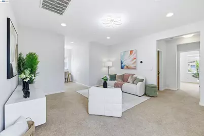 10 Echo Park Ct, Mountain House, CA 95391 - Photo 32