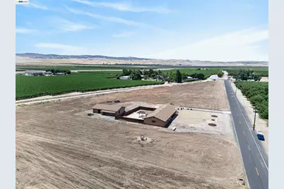 4260 Kenner Rd, Tracy, CA 95304 - Photo 14