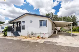 54 Calle Margarita, Elk Grove, CA 95624 - Photo 4