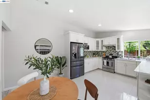 2960 Cohansey Dr, San Jose, CA 95132 - Photo 14