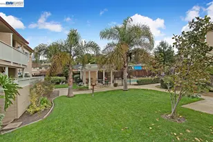 1570 165th Ave, Ashland, CA 94578 - Photo 2