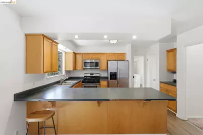 5171 Westridge Cir, Auburn, CA 95602 - Photo 12