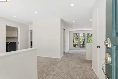 5171 Westridge Cir, Auburn, CA 95602 - Photo 8