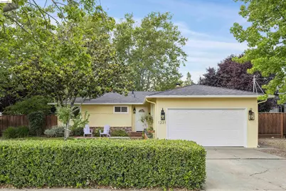 1231 Coventry Rd, Concord, CA 94518 - Photo 1