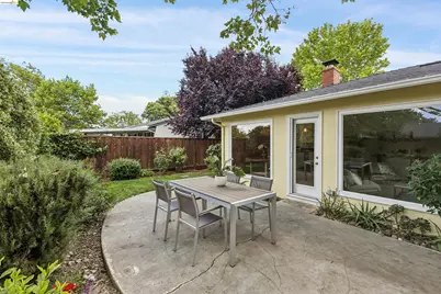 1231 Coventry Rd, Concord, CA 94518 - Photo 52