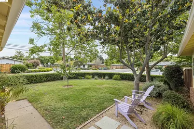 1231 Coventry Rd, Concord, CA 94518 - Photo 8