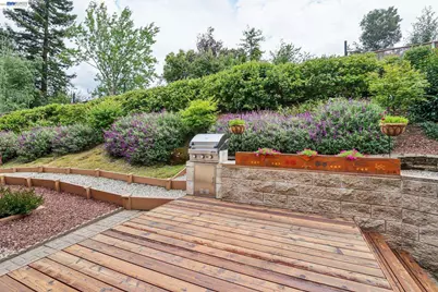 5305 Willow Glen Pl, Castro Valley, CA 94546 - Photo 28