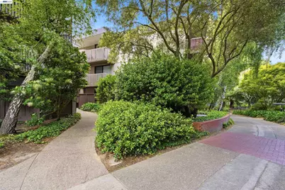 8246 Shelter Creek Ln #8246, San Bruno, CA 94066 - Photo 2