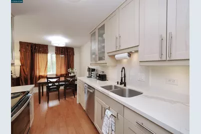 2180 Geary Rd #20, Pleasant Hill, CA 94523 - Photo 4
