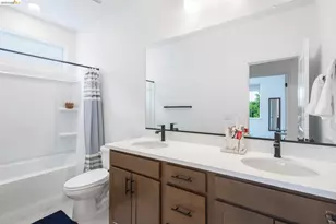 204 Wooley Creek Way, Brentwood, CA 94513 - Photo 32
