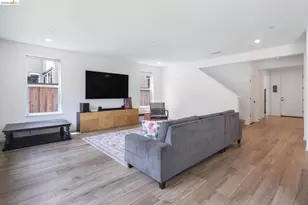 204 Wooley Creek Way, Brentwood, CA 94513 - Photo 6