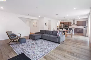 204 Wooley Creek Way, Brentwood, CA 94513 - Photo 8