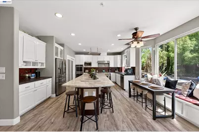 8303 Regency Dr, Pleasanton, CA 94588 - Photo 18