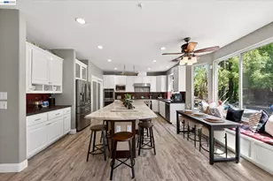 8303 Regency Dr, Pleasanton, CA 94588 - Photo 18