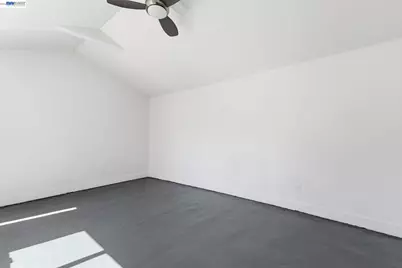 1463 103rd Ave, Oakland, CA 94603 - Photo 12