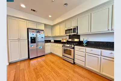 1810 Northshore Dr, Richmond, CA 94804 - Photo 10