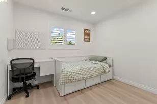 8044 Tamarack Dr, Dublin, CA 94568 - Photo 12