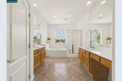 2072 Schell Mountain Way, Antioch, CA 94531 - Photo 32