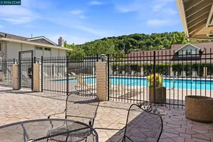 143 Miramonte Dr, Moraga, CA 94556 - Photo 32